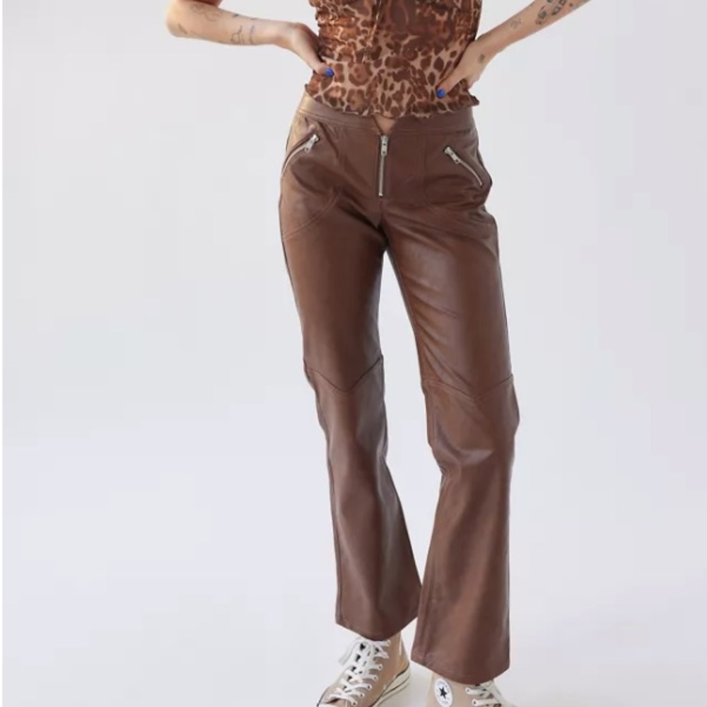 Urban Outfitters V Front Low Rise Faux Leather Pants in Brown/Size 6